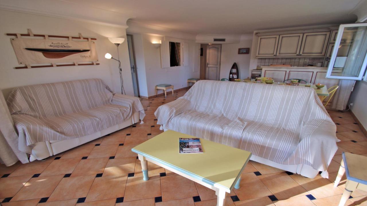 Port Marine Apartment Сен Максим Екстериор снимка