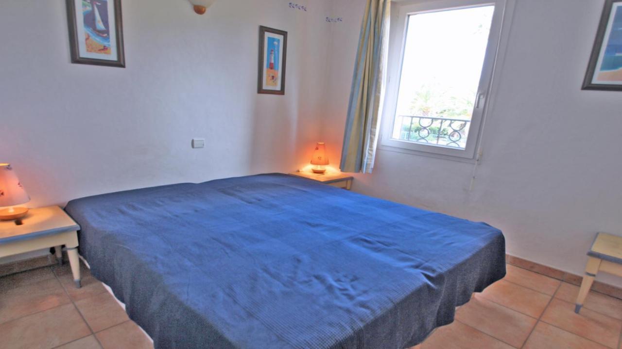 Port Marine Apartment Сен Максим Екстериор снимка